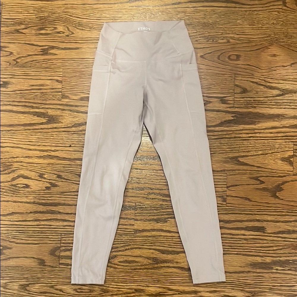 Ethos Pale XS Short Pink Leggings